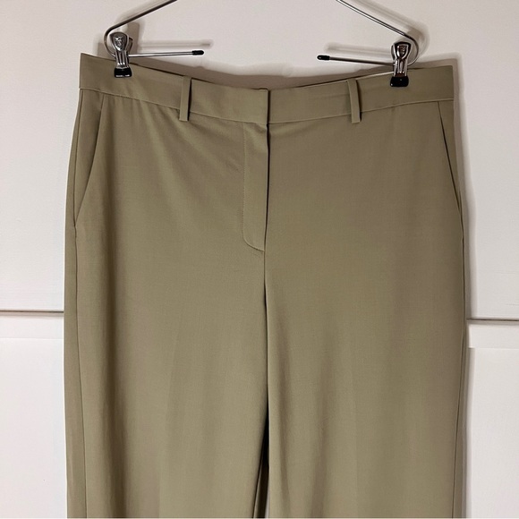 Theory Relaxed Pants in Stretch Wool Soft Sage - Picture 4 of 11